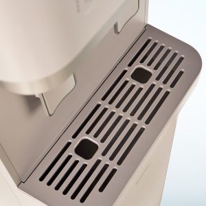 lucy-plus-water-purifier-wider-water-tray.jpg